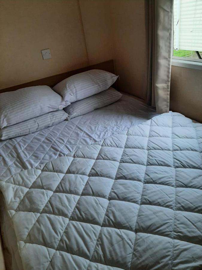 I & K Static Caravan Hire Sited On Winkups Towyn North Wales With Free Wi-Fi And Netflix Kinmel Bay Esterno foto
