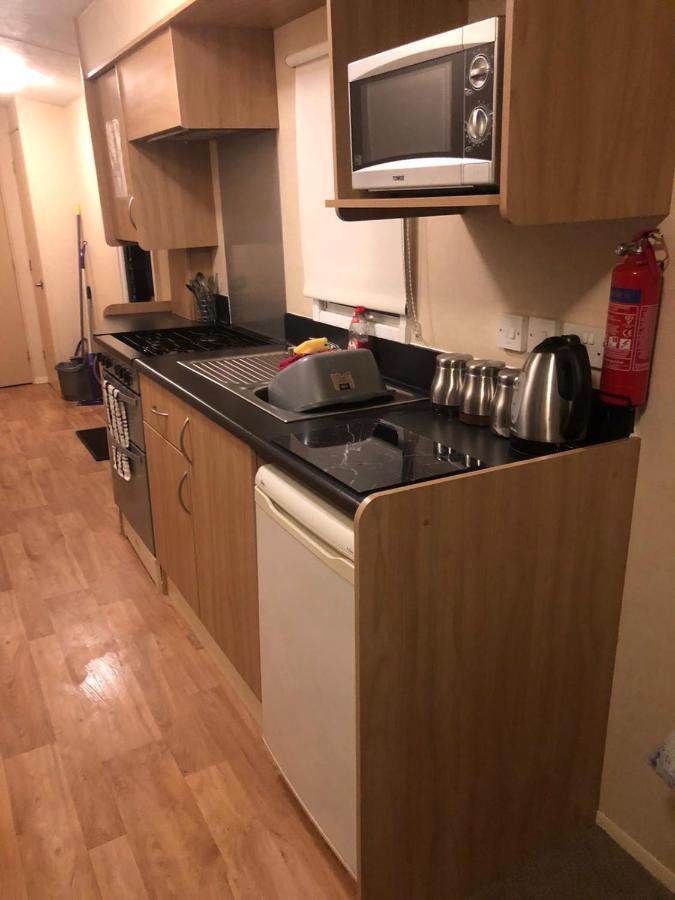 I & K Static Caravan Hire Sited On Winkups Towyn North Wales With Free Wi-Fi And Netflix Kinmel Bay Esterno foto